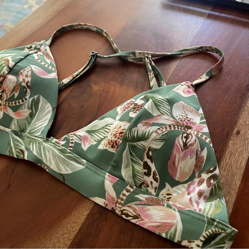 H&M green tropical print triangle bikini top - Picture 6 of 11